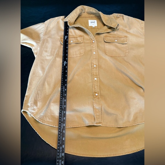 Aerie Mustard Button Down Shirt size M (oversized). - Picture 12 of 13